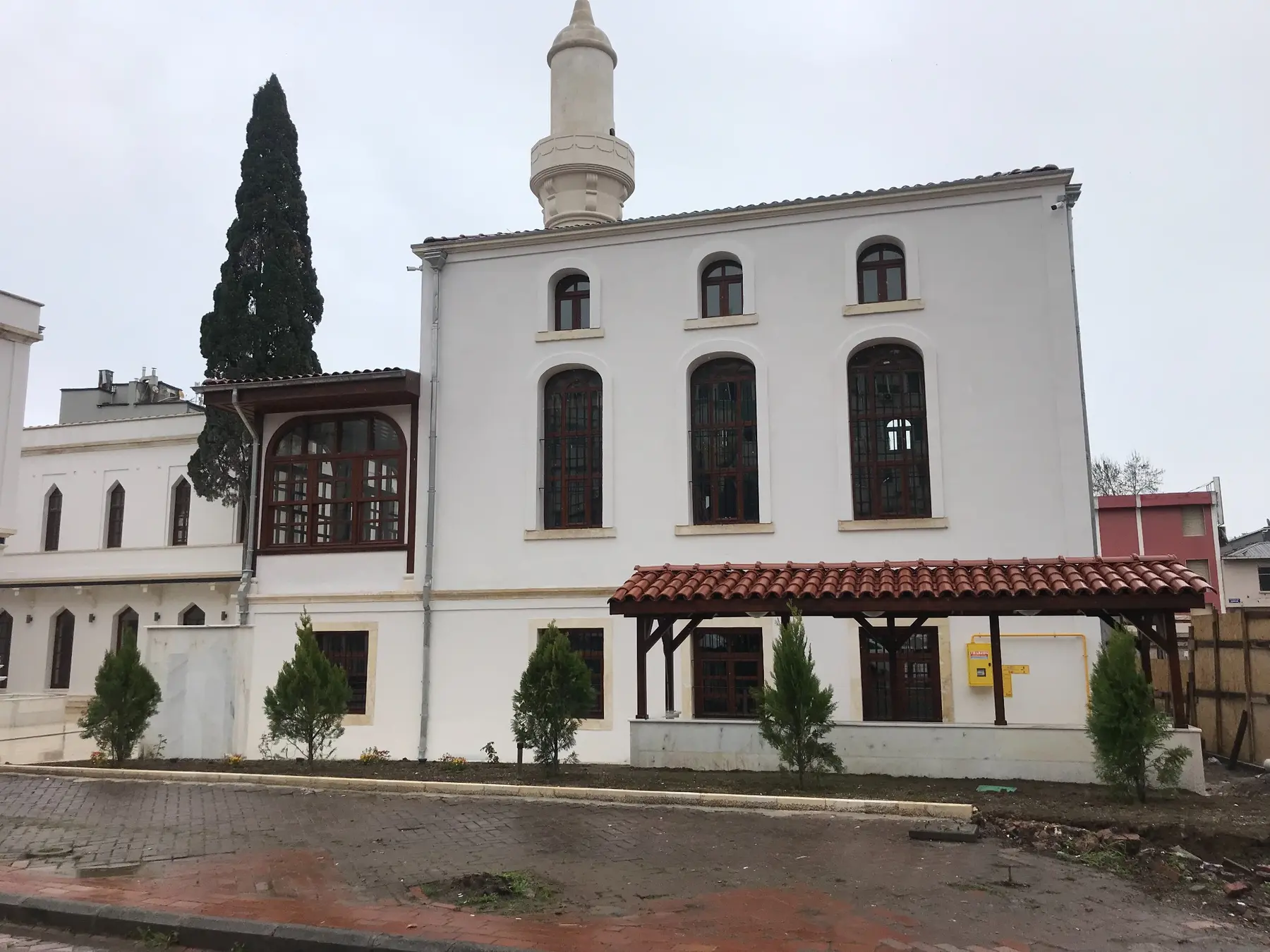 Süleyman Paşa Medresesi ve Medrese Camii tamamlanan dış cepheleri