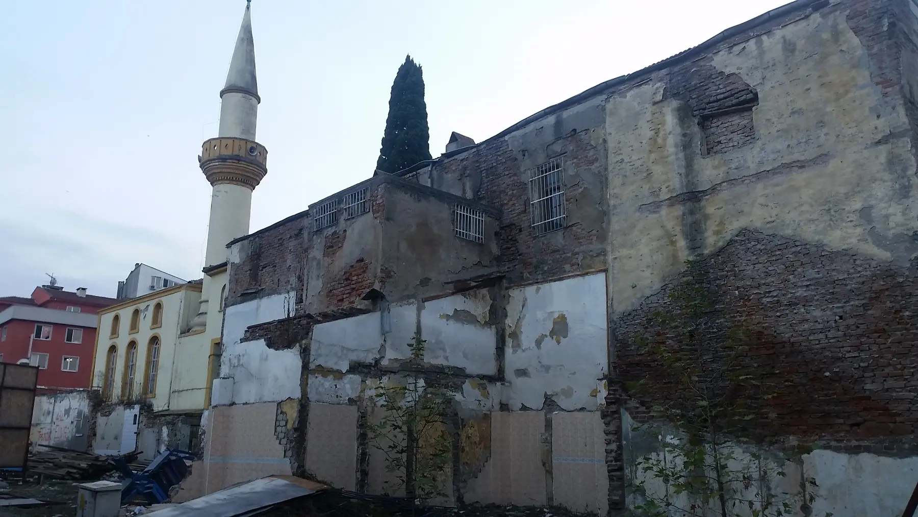Süleyman Paşa Medresesi ve Medrese Camii uygulama öncesi dış cephe görünümü