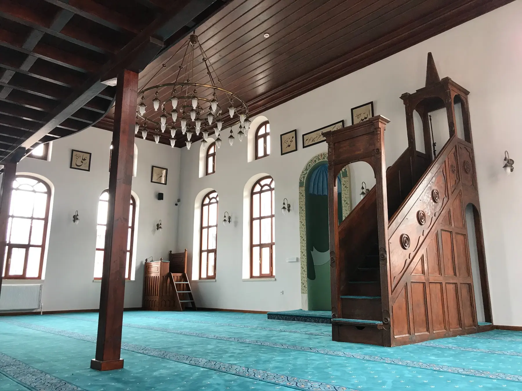 Süleyman Paşa Camii restore edilen harim, mihrap ve minber